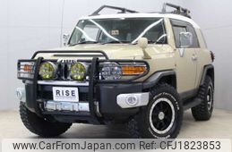 toyota fj-cruiser 2013 CFJ1823853