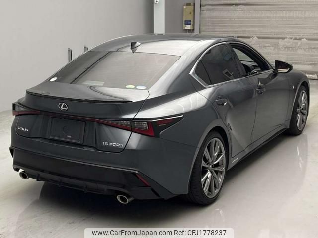lexus is 2020 CFJ1778237 image 2