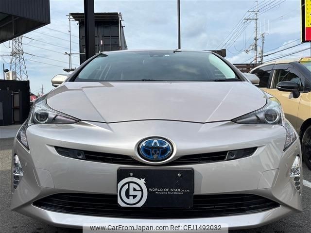 toyota prius 2016 CFJ1492032 image 2