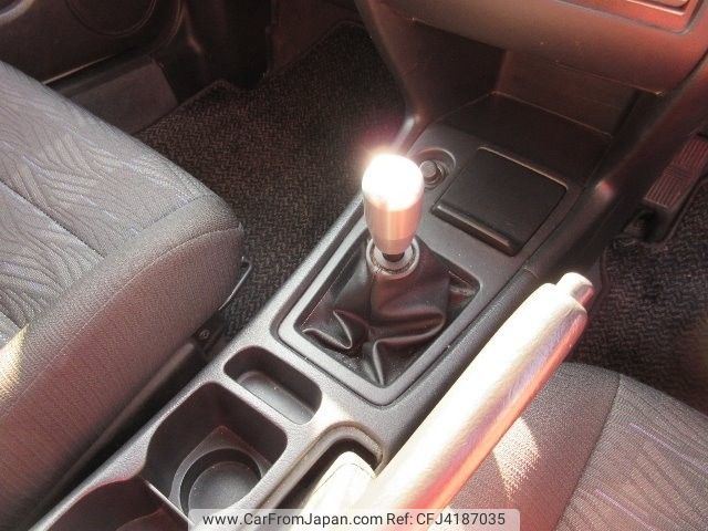 2000 Nissan Primera HP11 - Car Price $2,727