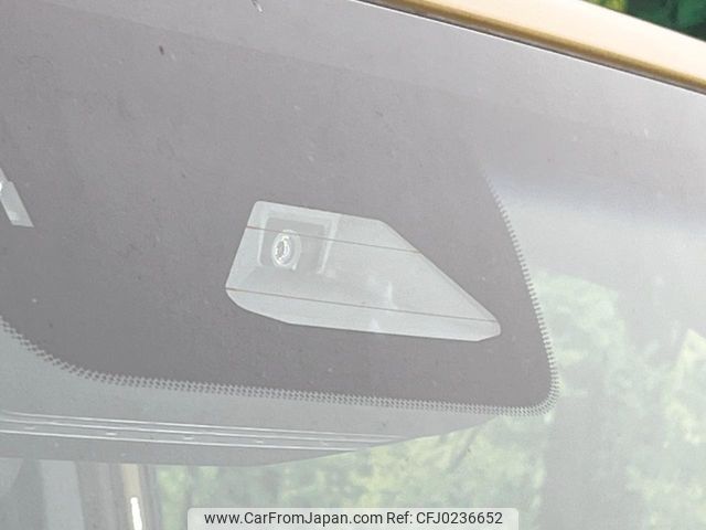 toyota land-cruiser-wagon 2024 CFJ0236652 image 2