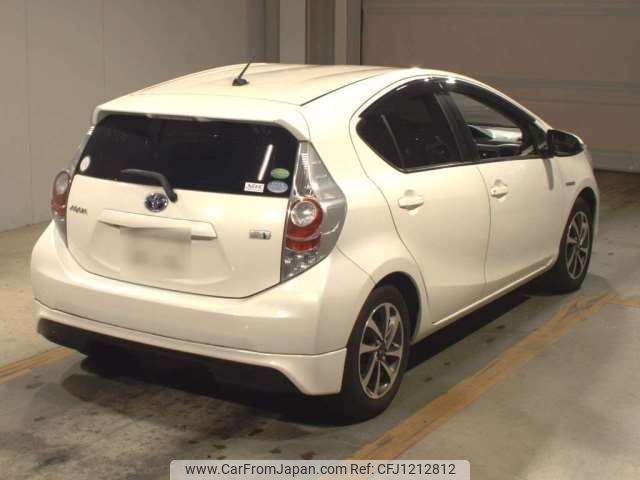 toyota aqua 2014 -TOYOTA--AQUA DAA-NHP10--NHP10-6302268---TOYOTA--AQUA DAA-NHP10--NHP10-6302268- image 2