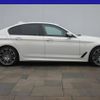 bmw 5-series 2018 GOO_JP_700080167230250120001 image 32