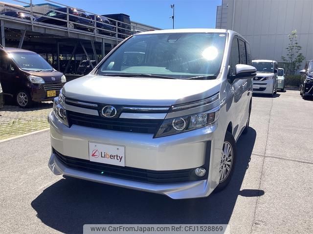 toyota voxy 2017 CFJ1528869 image 1