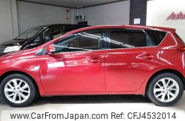 2013 Toyota Auris DBA-NZE181H 2WD - Car Price $6,400
