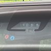 toyota noah 2018 CFJ1647291 image 4