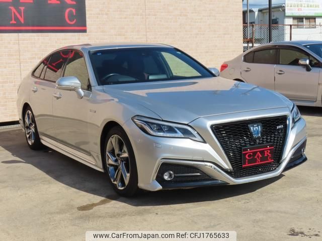toyota crown-hybrid 2018 CFJ1765633 image 2