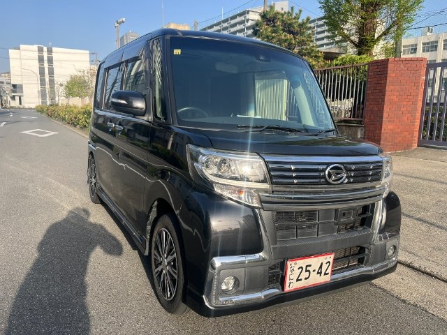 2016 Daihatsu Tanto LA600S - Car Price $3,285