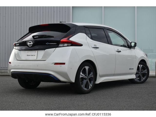 nissan leaf 2017 -NISSAN--Leaf ZAA-ZE1--ZE1-062142---NISSAN--Leaf ZAA-ZE1--ZE1-062142- image 2