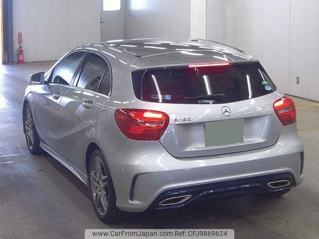 mercedes-benz a-class 2015 quick_quick_DBA-176042_WDD1760422V107759 image 2