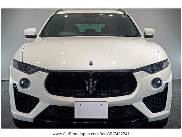 maserati levante 2018 quick_quick_ABA-MLE30D_ZN6XU61C00X307915 image 2