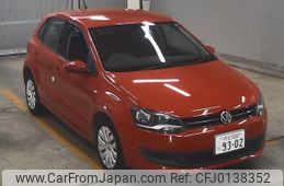 volkswagen polo 2014 -VOLKSWAGEN--VW Polo WVWZZZ6RZEU028250---VOLKSWAGEN--VW Polo WVWZZZ6RZEU028250-