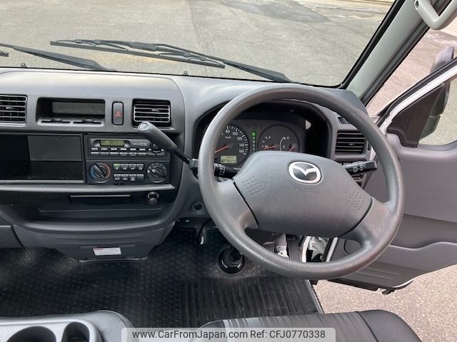 mazda bongo-truck 2018 -MAZDA--Bongo Truck DBF-SLP2T--SLP2T-111734---MAZDA--Bongo Truck DBF-SLP2T--SLP2T-111734- image 2