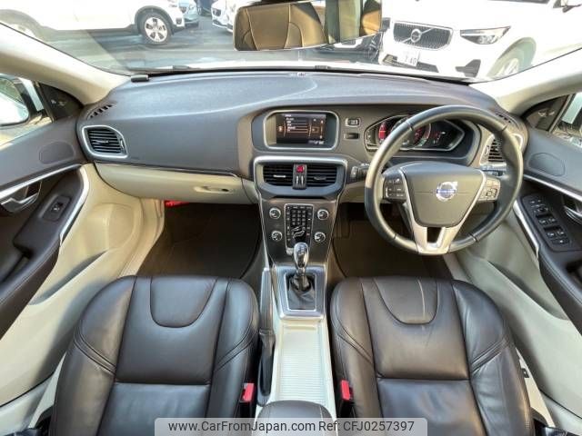 volvo v40 2013 -VOLVO--Volvo V40 DBA-MB4164T--YV1MV485BE2107778---VOLVO--Volvo V40 DBA-MB4164T--YV1MV485BE2107778- image 2