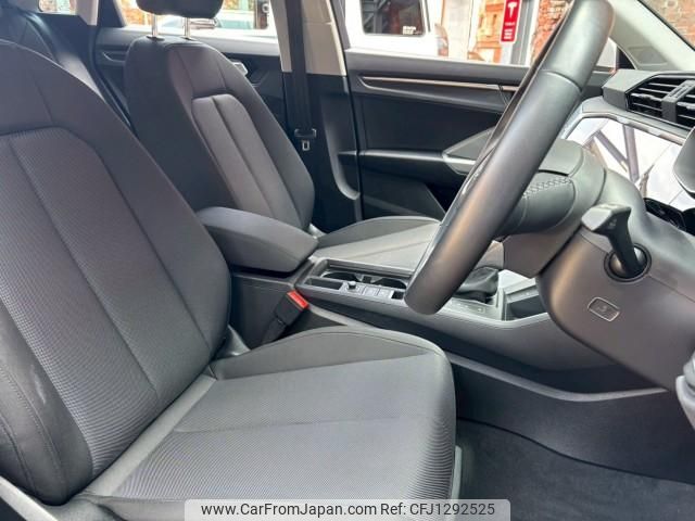 audi q3 2023 quick_quick_3AA-F3DFY_WAUZZZF31P1078047 image 2