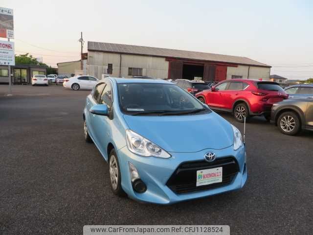 toyota aqua 2017 504749-RAOID:13781 image 2