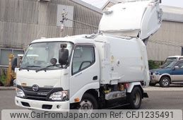 hino dutro 2017 -HINO--Hino Dutoro TSG-XKU600X--XKU600-0001832---HINO--Hino Dutoro TSG-XKU600X--XKU600-0001832-