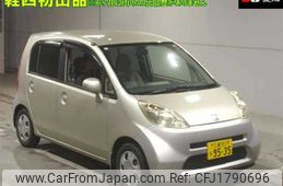 honda life 2004 CFJ1790696