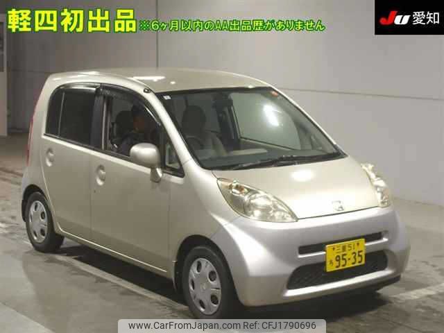 honda life 2004 CFJ1790696 image 1