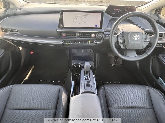 toyota prius 2023 -TOYOTA--Prius 6AA-MXWH60--MXWH60-4002307---TOYOTA--Prius 6AA-MXWH60--MXWH60-4002307- image 2