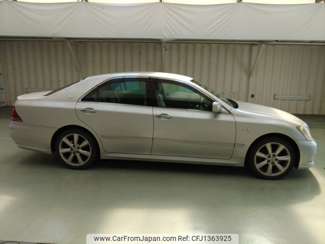 toyota crown 2007 ENHANCEAUTO_1_ea301345 image 2