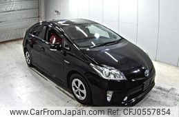 toyota prius 2013 -TOYOTA--Prius ZVW30-5719899---TOYOTA--Prius ZVW30-5719899-