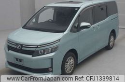 toyota voxy 2014 CFJ1339814