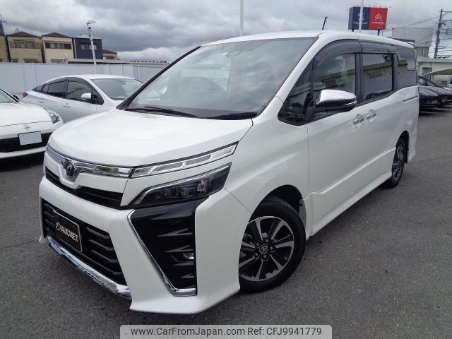 toyota voxy 2020 -TOYOTA--Voxy DBA-ZRR80W--ZRR80-0591112---TOYOTA--Voxy DBA-ZRR80W--ZRR80-0591112- image 1