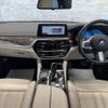 bmw 5-series 2018 quick_quick_JA20_WBAJA52060WC08134 image 11