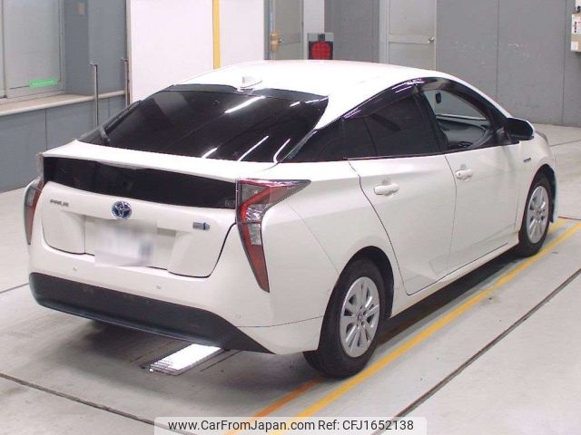 toyota prius 2018 CFJ1652138 image 2