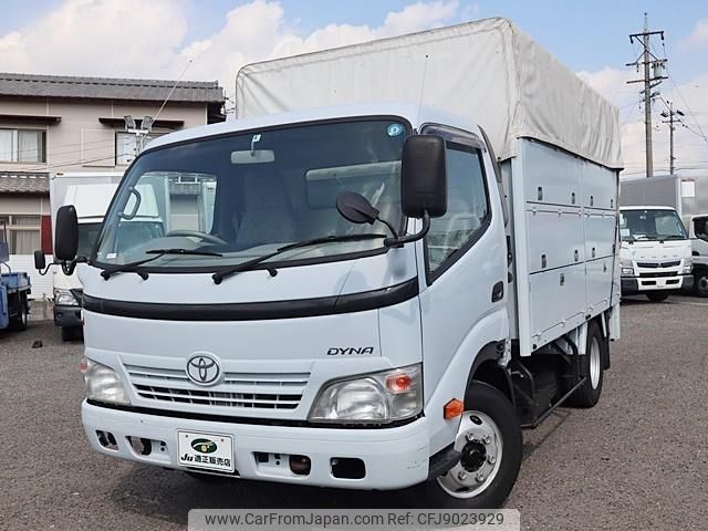 toyota dyna-truck 2011 GOO_NET_EXCHANGE_0207851A30230921W010 image 2