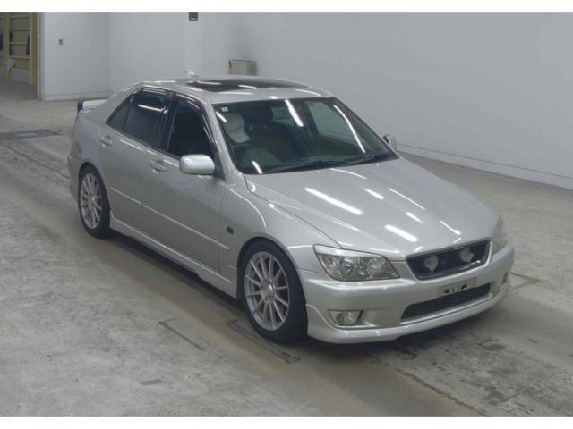 2002 Toyota Altezza GH-SXE10 - Car Price $7,035