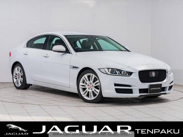 jaguar xe 2016 -JAGUAR--Jaguar XE CBA-JA2GA--SAJAB4AG1GA938502---JAGUAR--Jaguar XE CBA-JA2GA--SAJAB4AG1GA938502- image 1