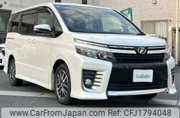 toyota voxy 2014 CFJ1794048