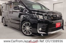 toyota voxy 2014 CFJ1508936