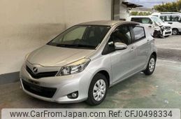 toyota vitz 2013 -TOYOTA--Vitz KSP130--2101558---TOYOTA--Vitz KSP130--2101558-