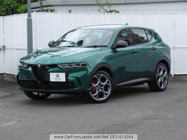 alfa-romeo alfa-romeo-others 2023 CFJ1613264 image 1