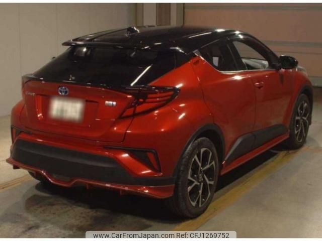 toyota c-hr 2020 quick_quick_6AA-ZYX11_2015137 image 2