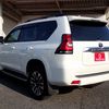 toyota land-cruiser-prado 2022 24232911 image 3