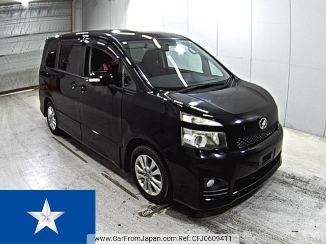 toyota voxy 2010 -TOYOTA--Voxy ZRR70W--ZRR70-0372411---TOYOTA--Voxy ZRR70W--ZRR70-0372411- image 1