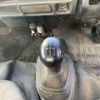 isuzu elf-truck 2002 CFJ1818299 image 17