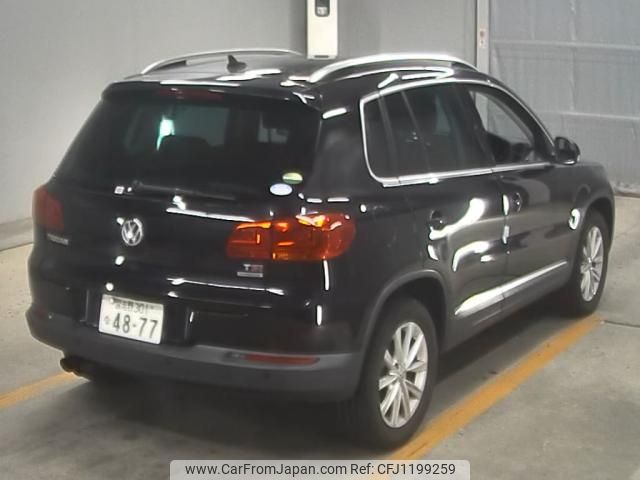 volkswagen tiguan 2013 -VOLKSWAGEN--VW Tiguan WVGZZZ5NZDW081648---VOLKSWAGEN--VW Tiguan WVGZZZ5NZDW081648- image 2