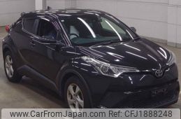 toyota c-hr 2017 CFJ1888248