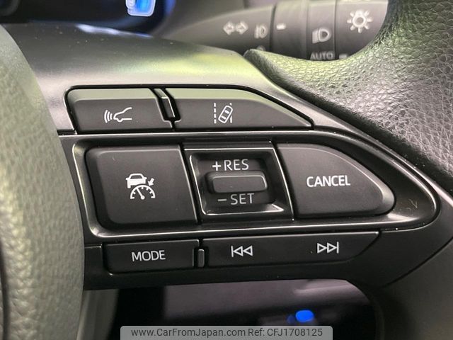 toyota aqua 2024 CFJ1708125 image 2