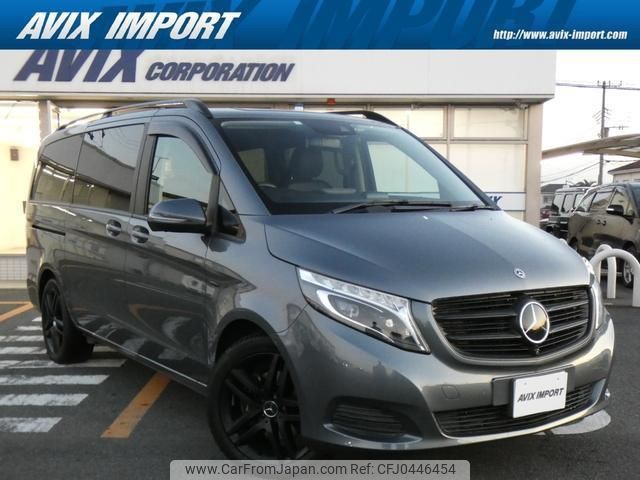 mercedes-benz v-class 2017 quick_quick_447811_WDF44781323367838 image 1