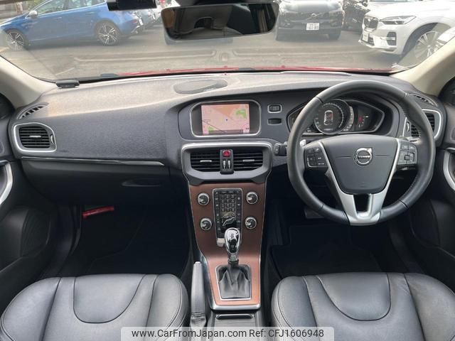 volvo v40 2020 CFJ1606948 image 2
