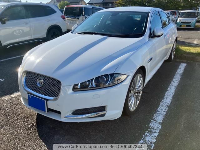 jaguar xf 2013 -JAGUAR--Jaguar XF Series CBA-J058C--SAJKC0681D8S67802---JAGUAR--Jaguar XF Series CBA-J058C--SAJKC0681D8S67802- image 1