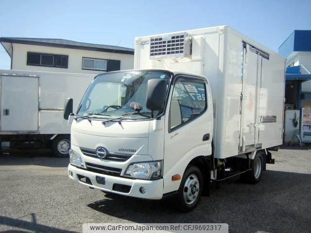 hino dutro 2017 -HINO--Hino Dutoro TKG-XZC605M--XZC605-0017250---HINO--Hino Dutoro TKG-XZC605M--XZC605-0017250- image 1