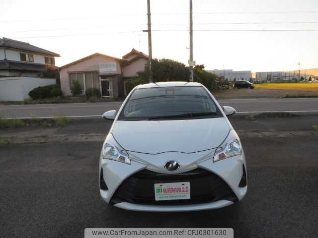 toyota vitz 2018 504749-RAOID:13623 image 1