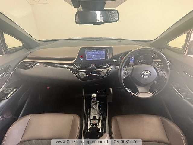 toyota c-hr 2017 -TOYOTA--C-HR DAA-ZYX10--ZYX10-2068215---TOYOTA--C-HR DAA-ZYX10--ZYX10-2068215- image 2